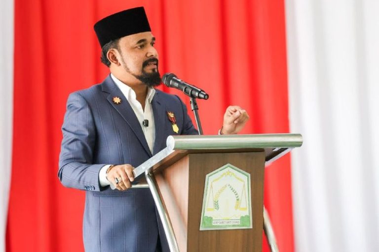 Bupati Aceh Timur Larang Operasi Kapal Jaring Hela di Bawah 15 Mil