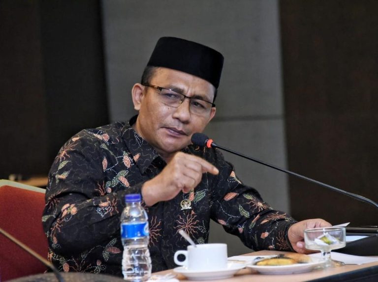 Razia Pelat BL Bobby Nasution Viral, Senator Aceh Ingatkan Jangan Picu Sentimen Daerah