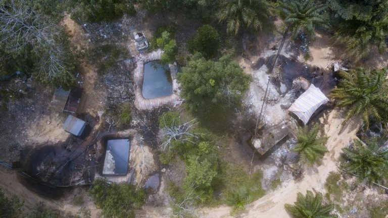 DPR Aceh Duga Aparat Terima Rp360 Miliar per Tahun dari Tambang Ilegal