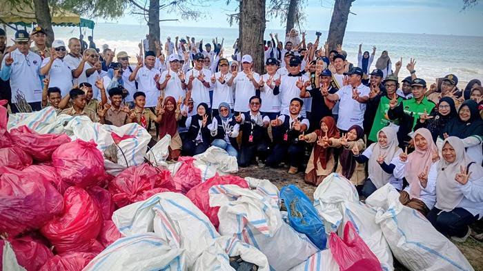 DLHK Aceh Gelar World Cleanup Day 2025 di Kabupaten Aceh Barat Daya