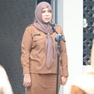Kepala Bidang Pemberdayaan Sosial Pimpin Apel Pagi di Dinas Sosial Aceh
