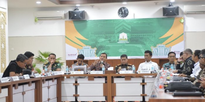 Wagub Fadhlullah Pimpin Rapat Bahas Solusi Pembayaran Tanam Tumbuh di Proyek Tol Padang Tiji–Seulimeum