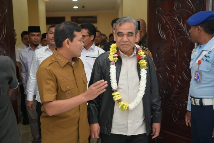 Wakil Gubernur Fadhlullah Sambut Kedatangan Ketua MPR RI Ahmad Muzani di Banda Aceh