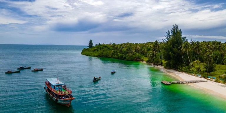 Prancis Peringati Satu Dekade Tragedi Serangan 13 November 2015