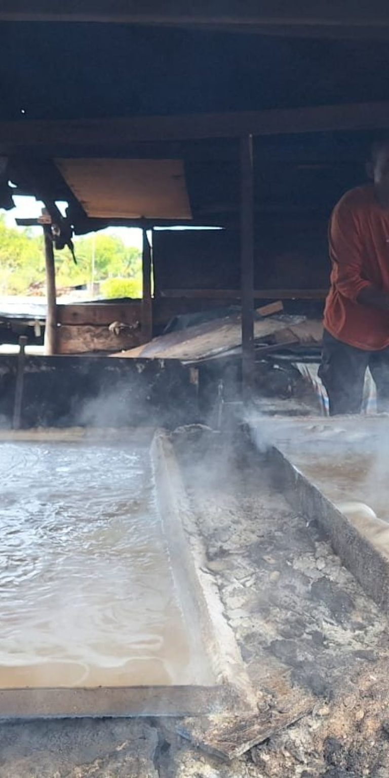 Petani Garam Aceh Besar Pertahankan Tradisi untuk Dukung Swasembada Garam Nasional