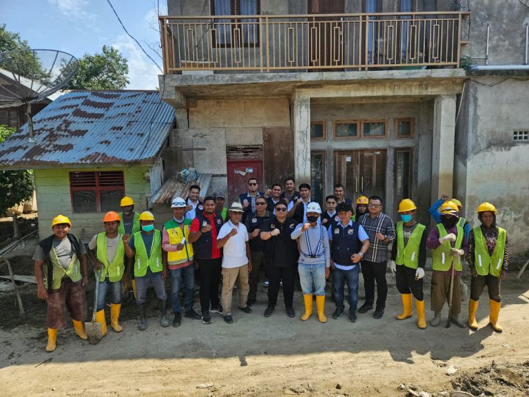 Tinjau Huntara di Pidie Jaya, Satgas Galapana DPR RI Pastikan Huntara Rampung Sebelum Lebaran