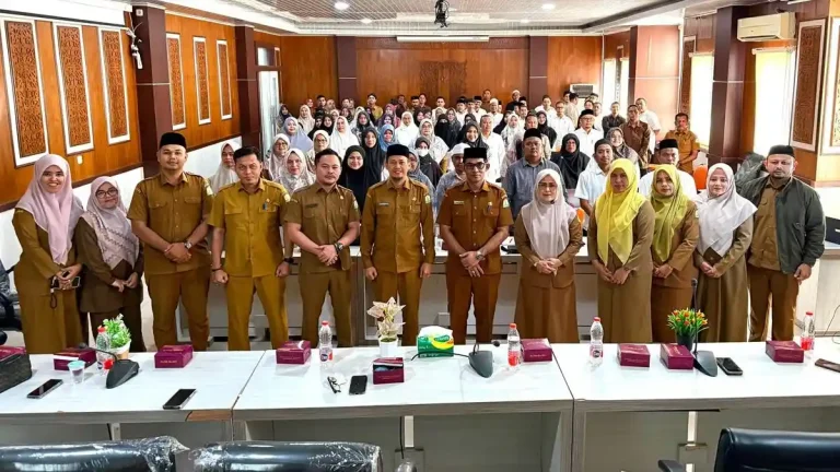 Plt Kadis Dayah Aceh Minta PPPK Paruh Waktu Disiplin Isi E-Kinerja