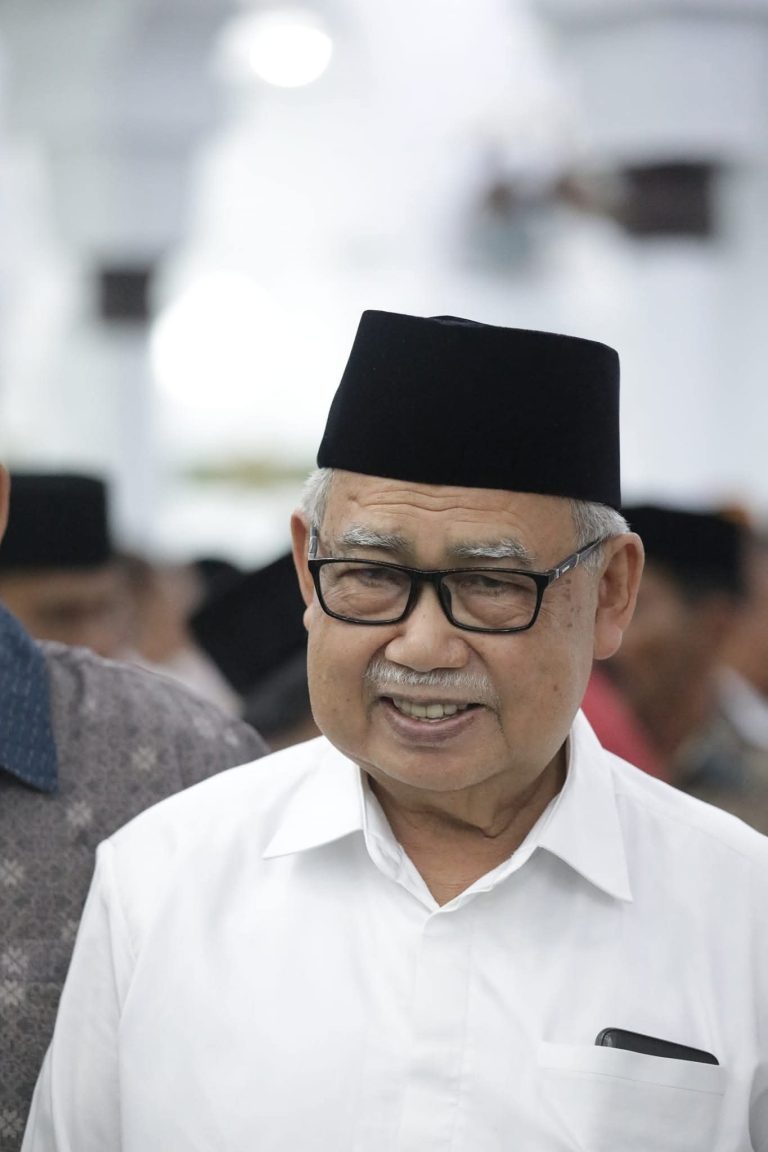 Sekda Aceh: Pengabdian dr. Zaini Abdullah Akan Selalu Menjadi Bagian dari Sejarah Aceh