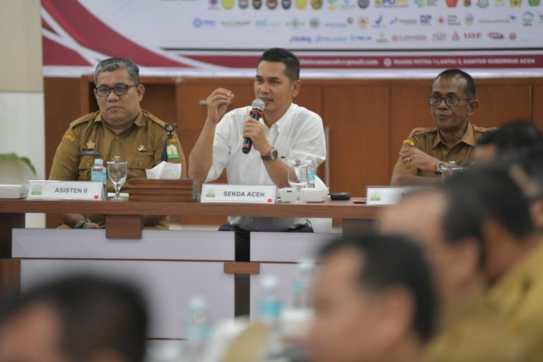 Sekda Aceh Terima Audiensi Mahasiswa, Paparkan Capaian dan Percepatan Pemulihan Pascabencana Hidrometeorologi