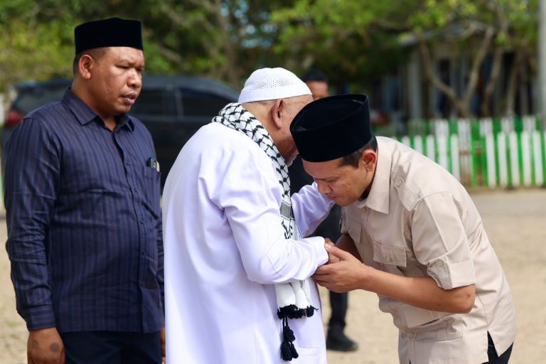 Perkuat Sinergi, Wagub Aceh Silaturrahim ke Dayah Abu Paya Pasi