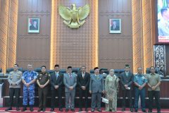Plt. Sekda Aceh Hadiri Rapat Paripurna DPRA