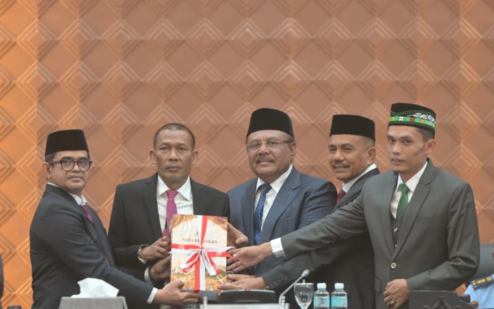 Pemerintah Aceh Sampaikan Nota Keuangan dan Rancangan APBA 2027