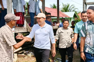 Wagub Dek Fadh Hadiri Maulid Nabi di Glumpang Tiga Pidie